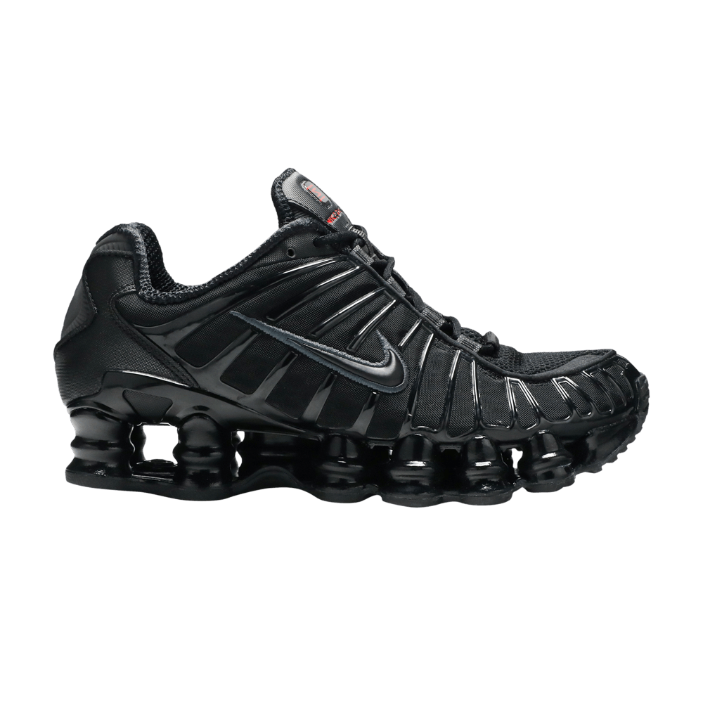 NIKE SHOX ‘Black’