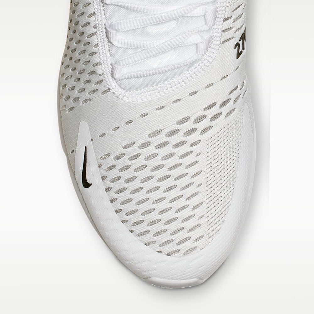 Nike Air Max 270 white/black — toe-detail view