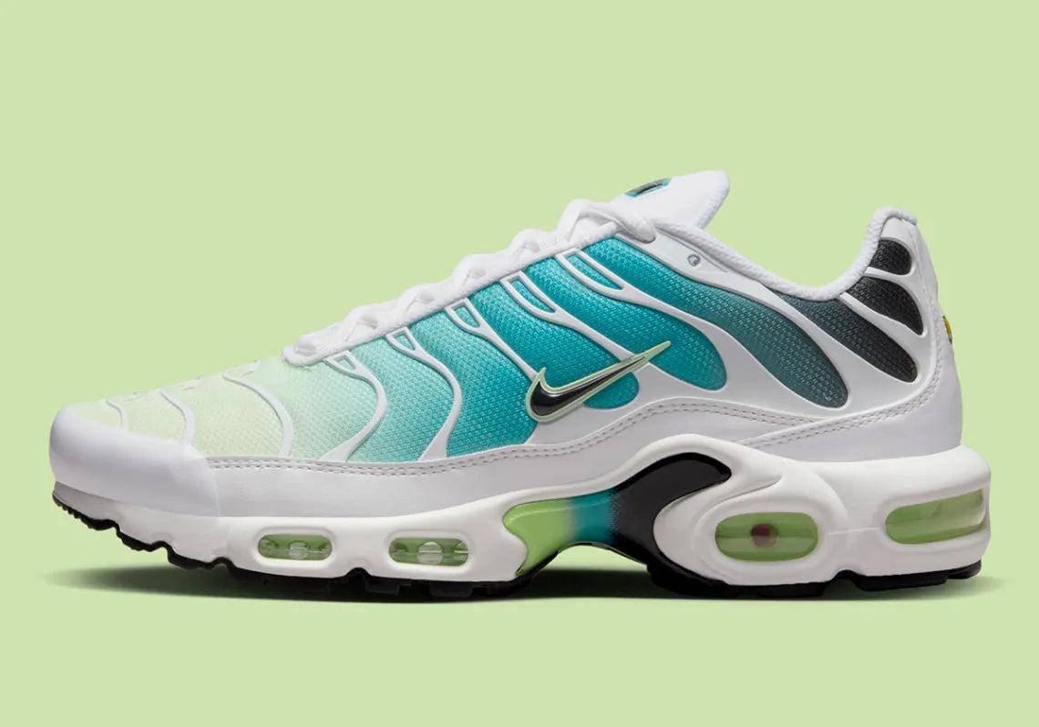 NIKE AIR MAX PLUS TN