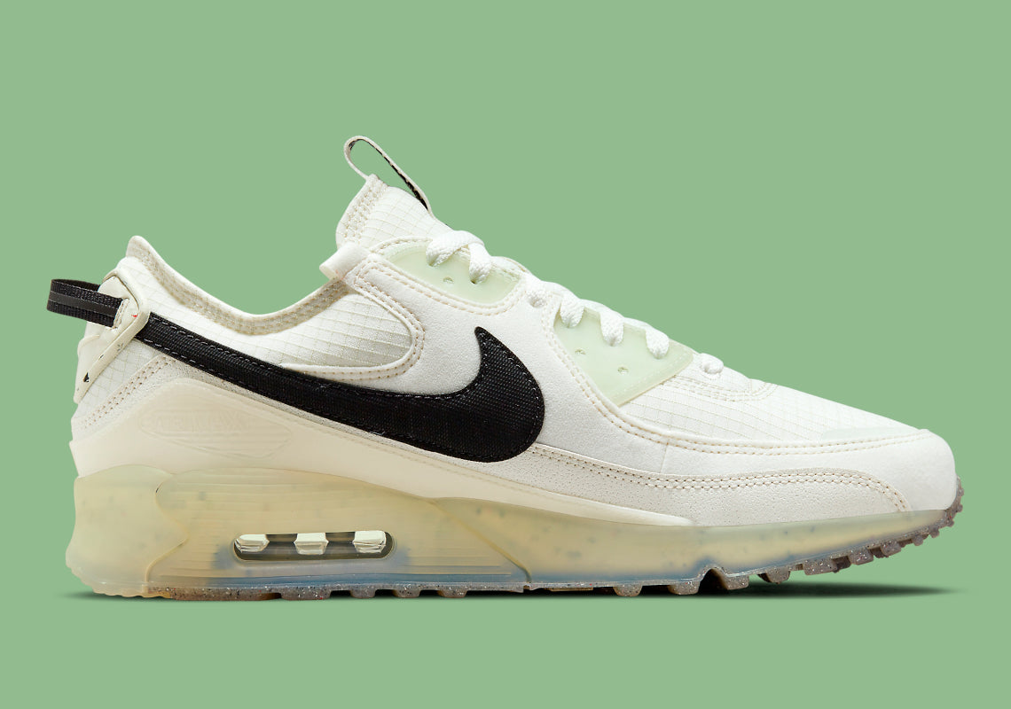 NIKE AIR MAX 90