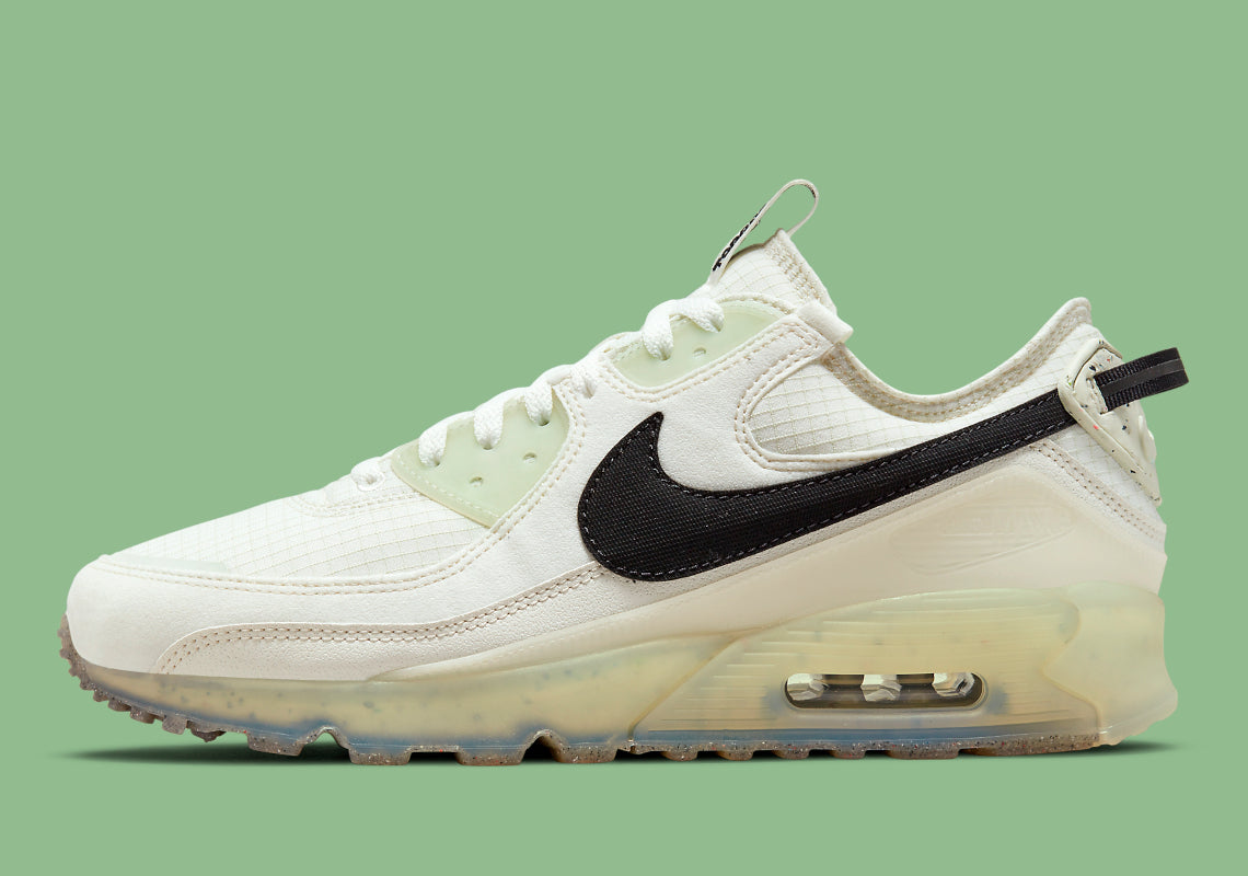 NIKE AIR MAX 90