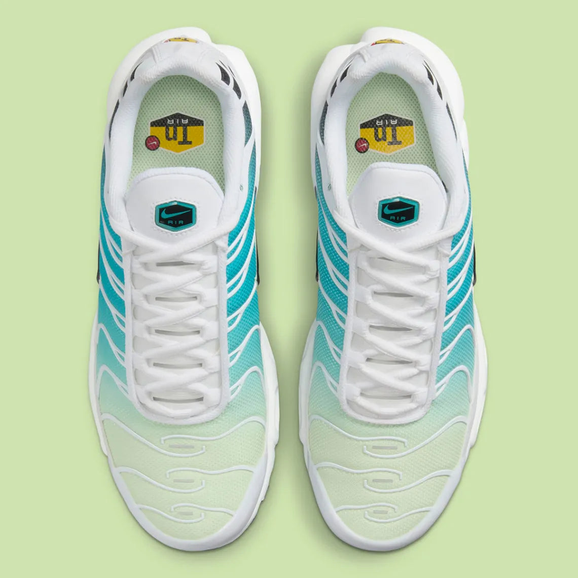 NIKE AIR MAX PLUS TN