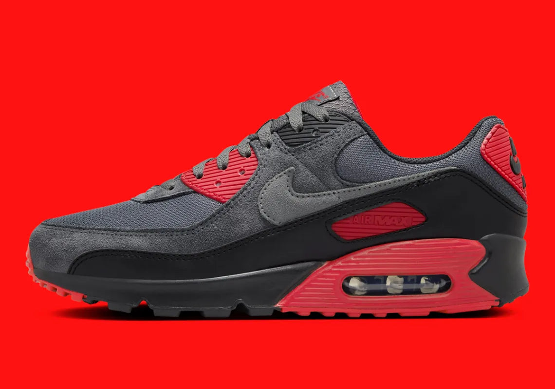 NIKE AIR MAX 90