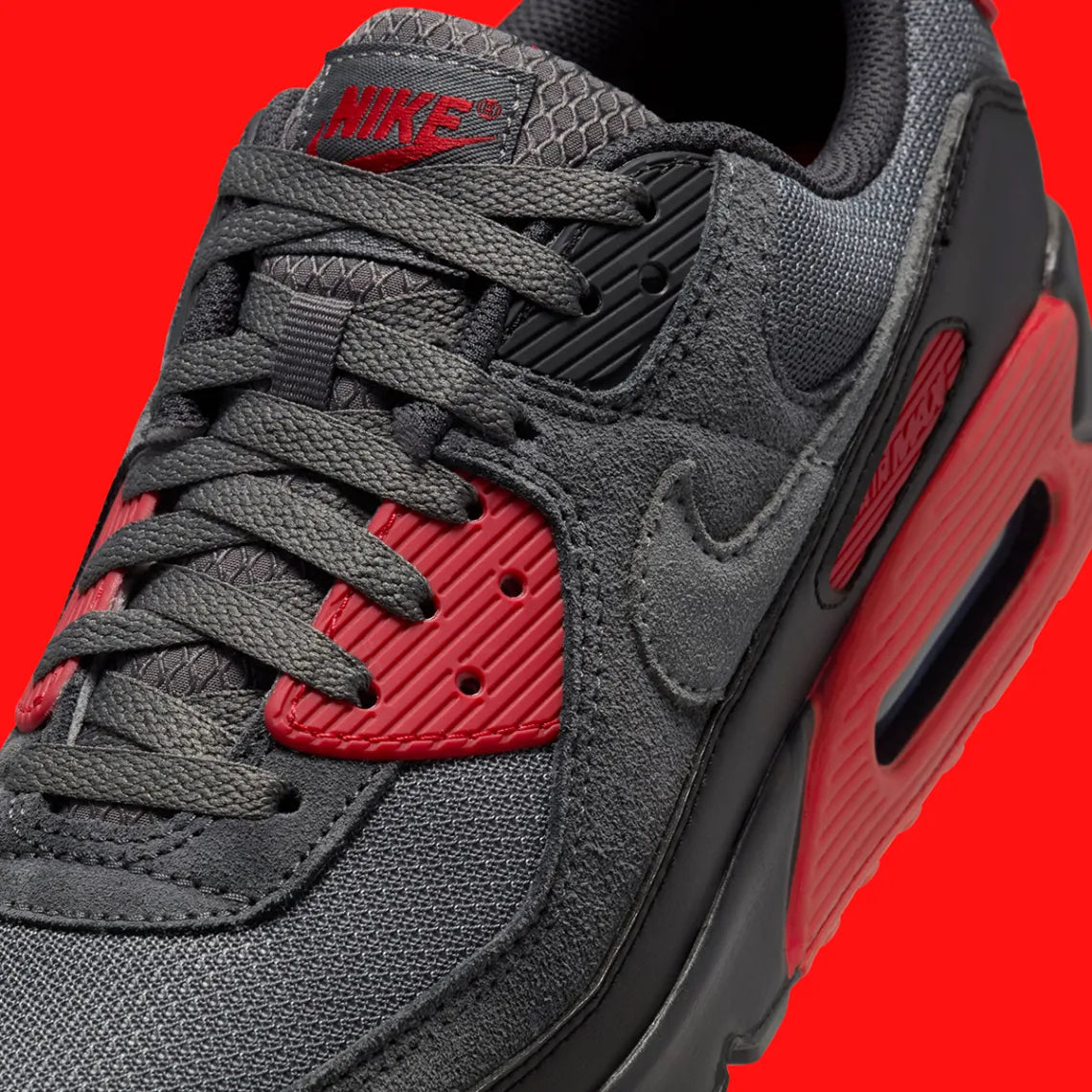 NIKE AIR MAX 90