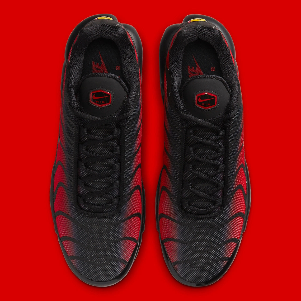NIKE AIR MAX PLUS TN